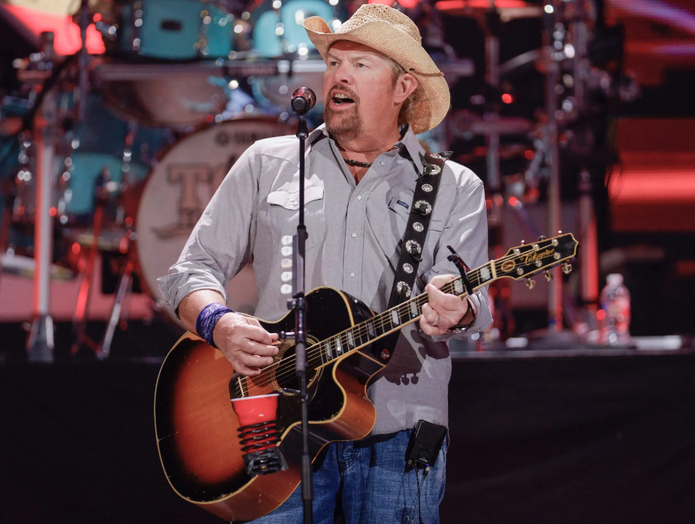 Knock Yourself Out – Toby Keith