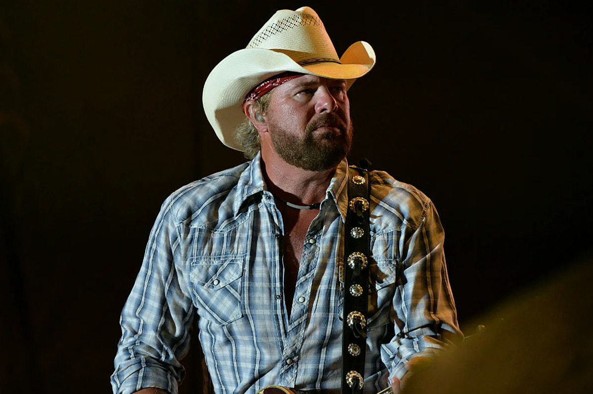 Toby Keith – Lucky Me