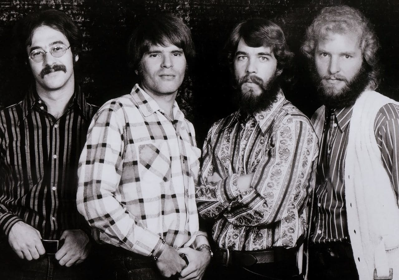 Creedence Clearwater Revival – Midnight Special